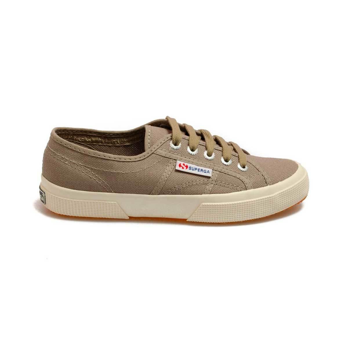 2750 Cotu Classic - The Next Pair