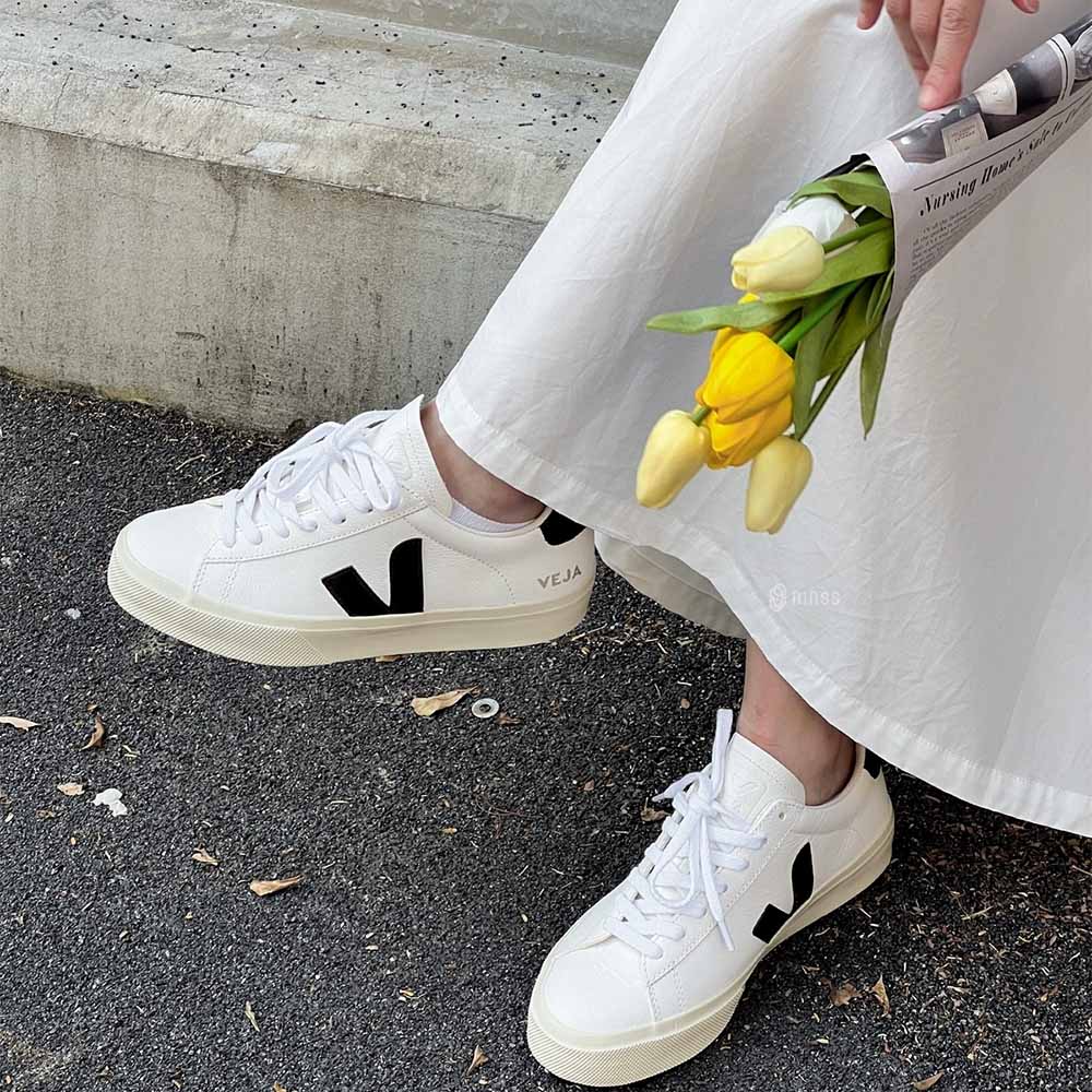 VEJA Campo Chromefree Leather - Extra White/Black