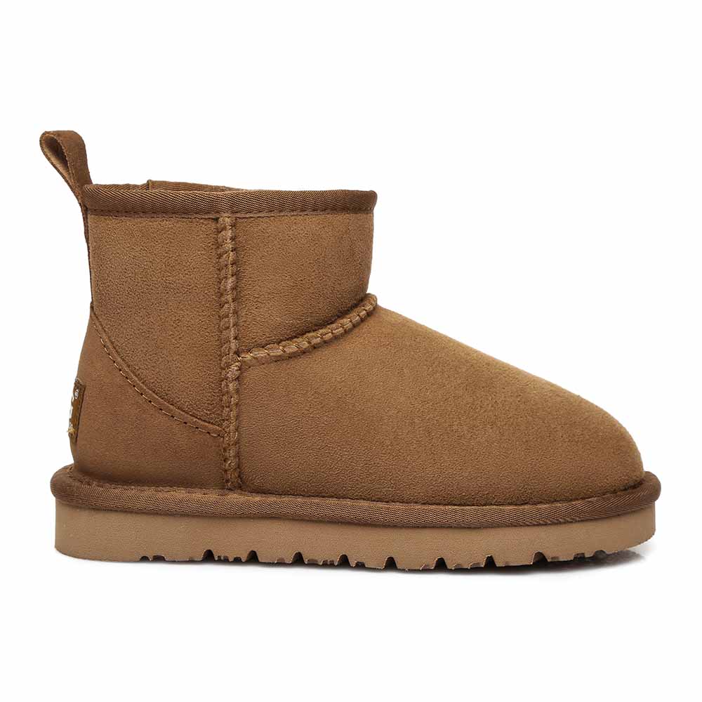 Australian Shepherd UGG Kids Mini Classic Boots  - Chestnut