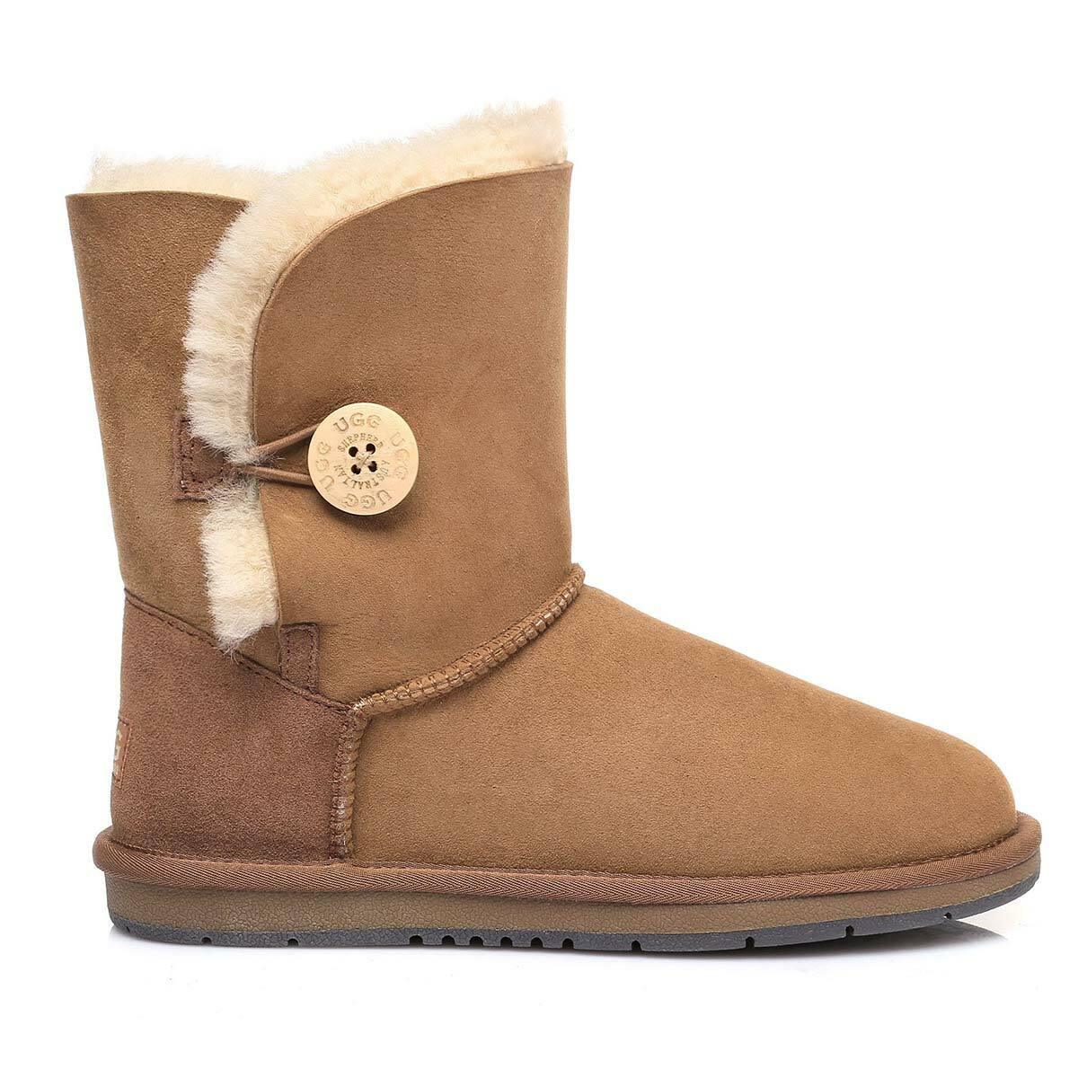 Australian Shepherd Ugg Short Button Premium Double Face - The Next Pair