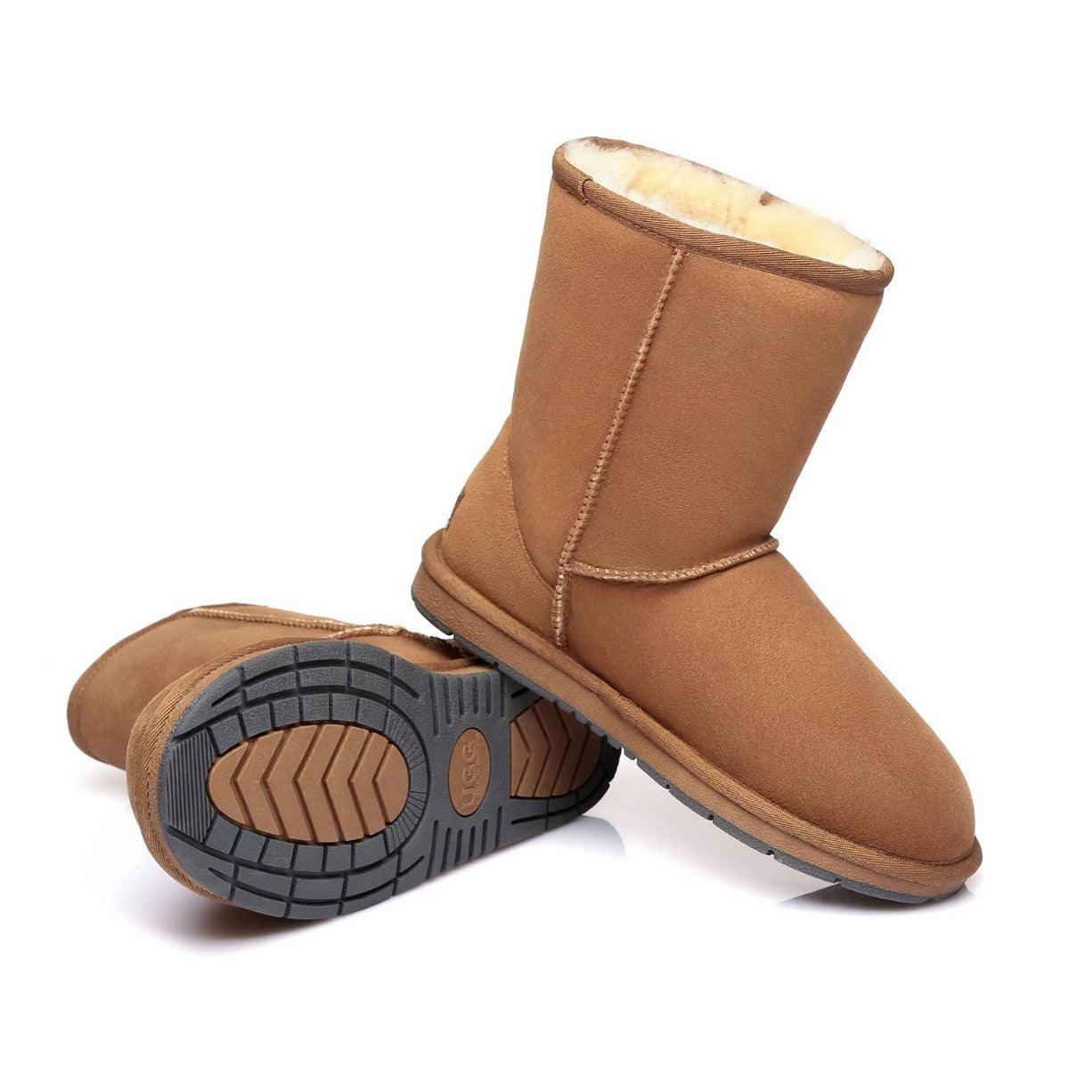 Short brown clearance ugg boots sale